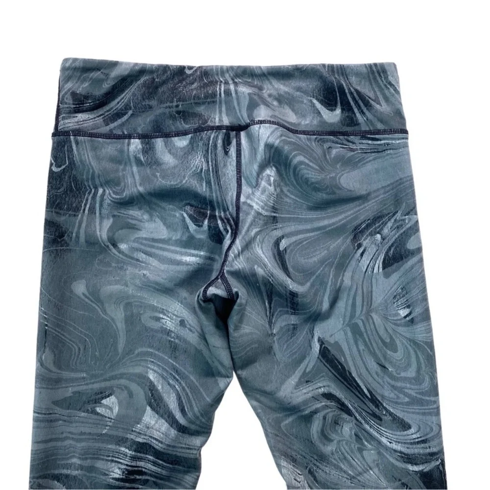 Alo Yoga Airbrush Full Length Legging in Marble Gray Size L